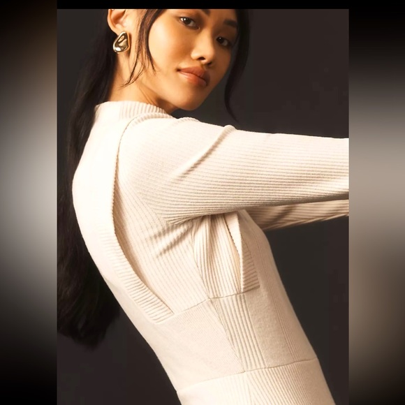 Anthropology, Maeve strong, shoulder sweater, dress. - Picture 3 of 5